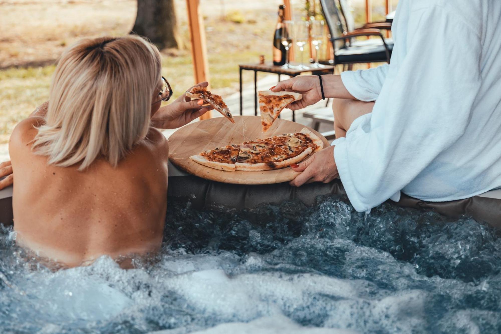 Hotel Terme Banovci - Mobilne Hiske Med Brajdami Zewnętrze zdjęcie