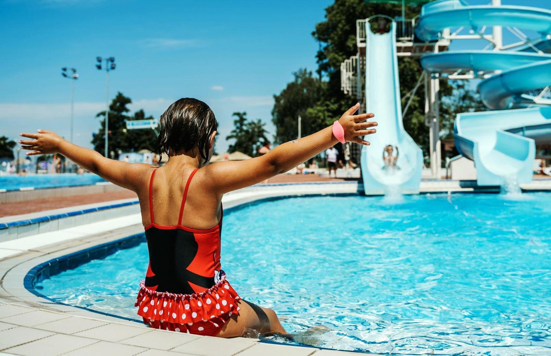Hotel Terme Banovci - Mobilne Hiske Med Brajdami Zewnętrze zdjęcie